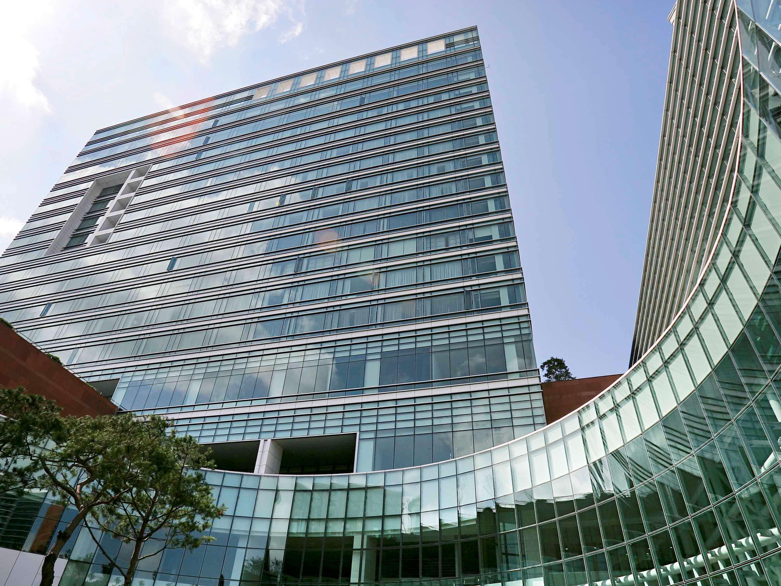 Grand Mercure Ambassador Changwon Exteriör bild