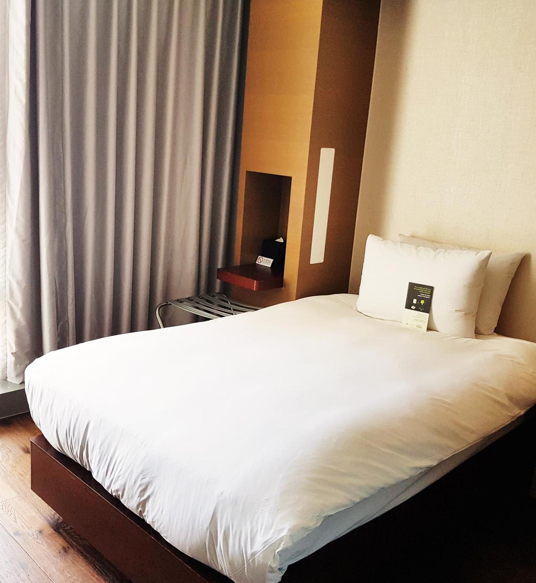 Grand Mercure Ambassador Changwon Exteriör bild